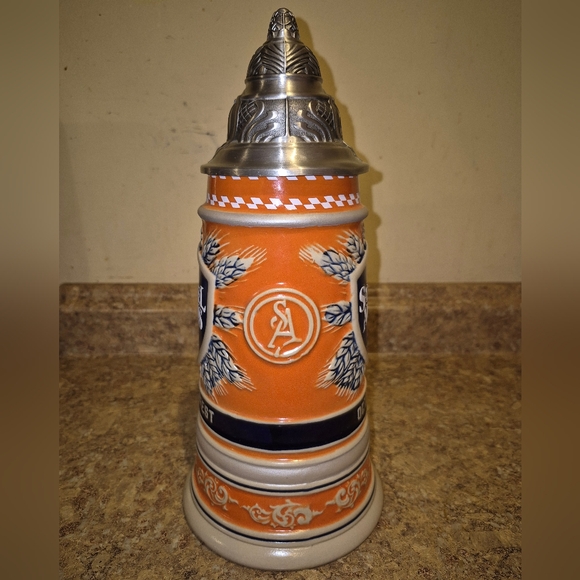Samuel Adams Limited Edition 2018 Octoberfest Beer Stein - Picture 3 of 9